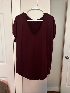Ptula Vivian tee